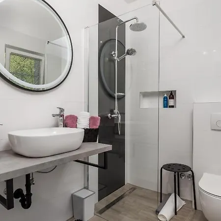 Holiday home Family Friendly House With A Swimming Pool Poljane, Opatija - 21312 Icici